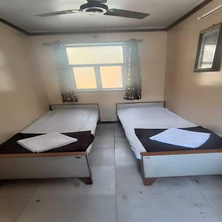 Hotel Rupali Bombay Extérieur photo