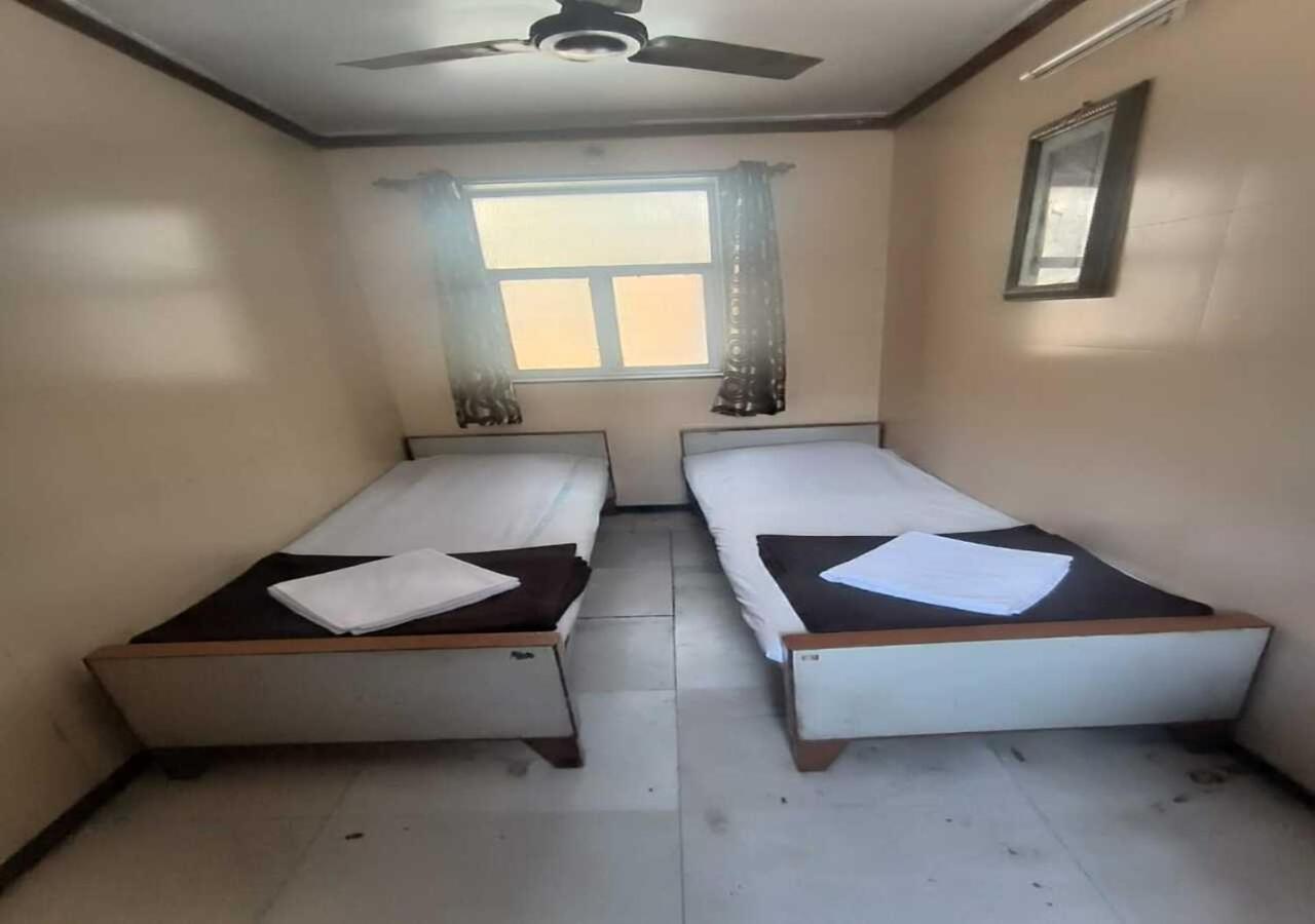 Hotel Rupali Bombay Extérieur photo